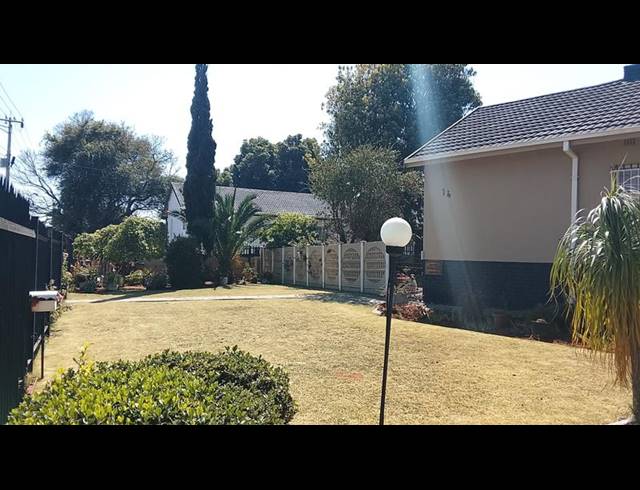 3 BEDROOM HOUSE FOR SALE IN GREENHILLS
